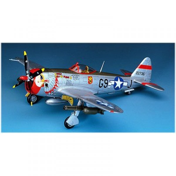 Maquette avion : P-47D Thunderbolt Bubble Top - Academy-2174