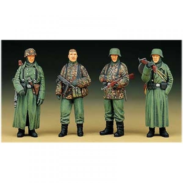 Figurines 2ème Guerre Mondiale : Infanterie allemande : Bataille de Bulge 1944 - Academy-1377