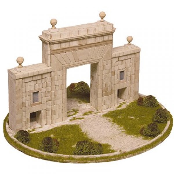 Maquette en céramique : Puerta del Carmen, Saragosse, Espagne - Aedes-1262