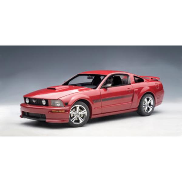 Ford Mustang GT 2007 AutoArt 1/18 - T2M-A73112