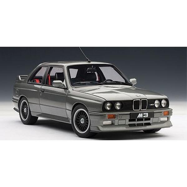 BMW M3 E30 Cecotto AutoArt 1/18 - T2M-A70567