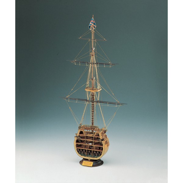 Maquette bateau en bois : Coupe du H.M.S Victory - Corel-SM24