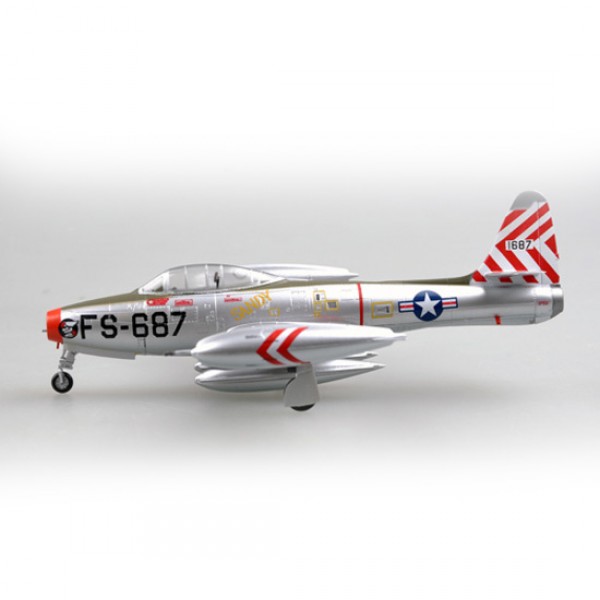 Modèle réduit : F-84E Thunderjet USAF 9th FBS Sandy Corée 1951 - Easymodel-EAS37108