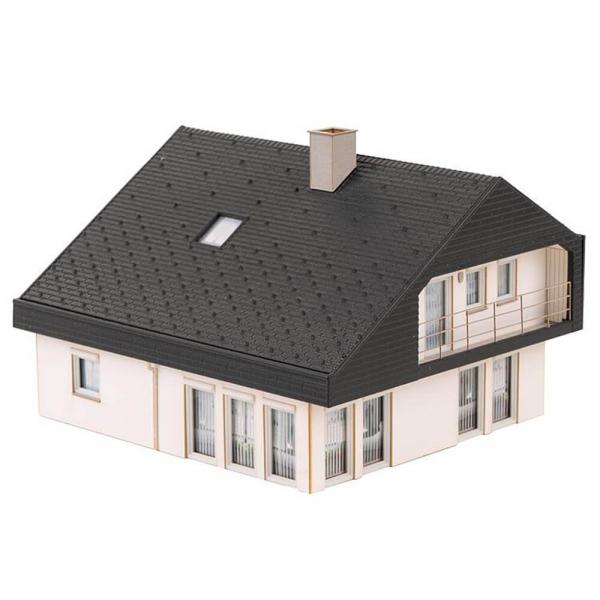 Modélisme HO :  Maison toit en panneaux - Faller-F130642