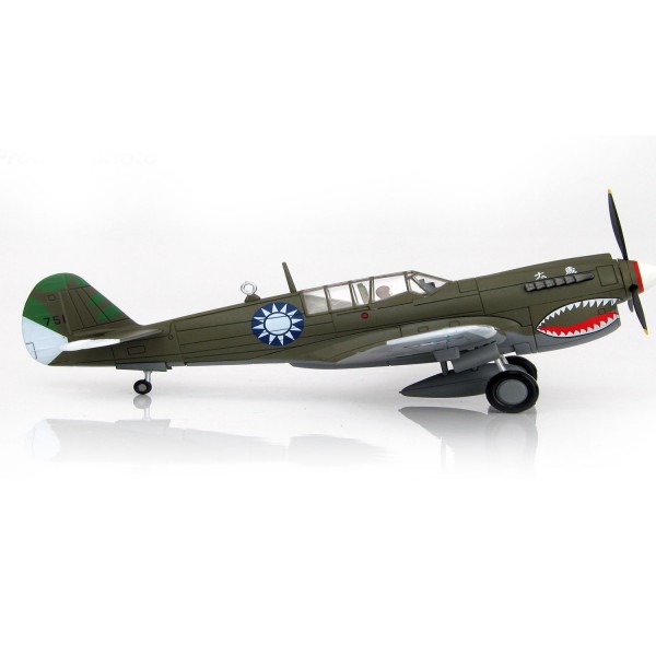 Modèle réduit avion : Curtiss P-40N Warhawk - hobbymaster-HMHA5502