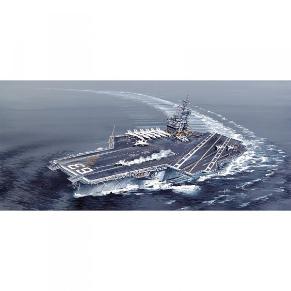Maquette bateau : Porte-avions USS Kitty Hawk CV-63 - Italeri-5522