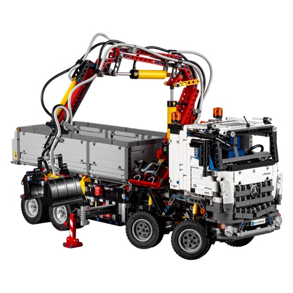 Lego 42043 Technic : Camion Mercedes-Benz Arocs 3245 - Lego-42043