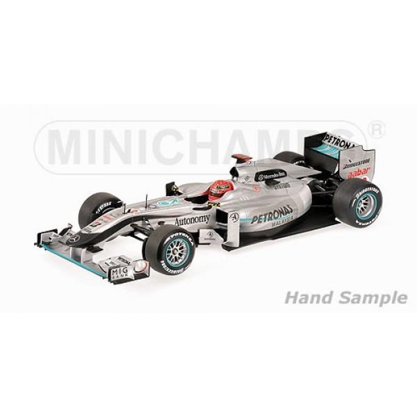 Mercedes GP Petronas 2010 1/18 Minichamps - 110100003