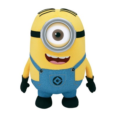 Minions Pictures: 11 Hi-Res Shots of Kevin, Stuart, Bob