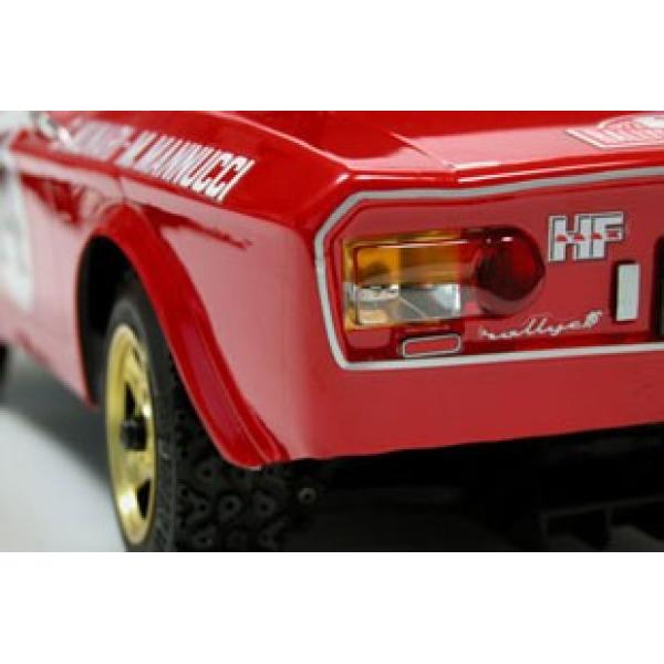 Lancia Fulvia 1600HF Monte Carlo 1972 1/10e RTR Kit Rally Legends - RALEZRL072