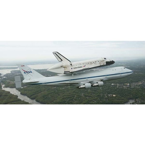 Maquette navette : Boeing 747 SCA & Space Shuttle - Revell-04863