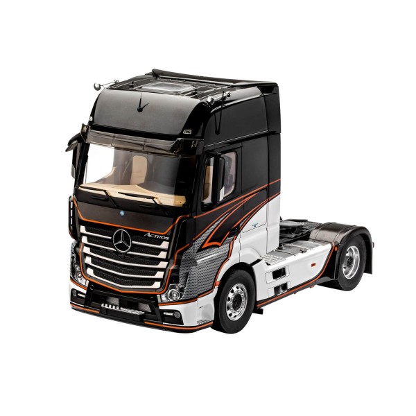 Maquette camion : Mercedes-Benz Actros MP4 - Revell-07439