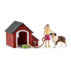 Figurines Fillette et chien avec niche