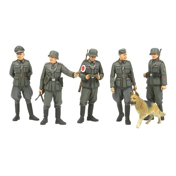 Figurines 2ème Guerre Mondiale : Police militaire allemande - Tamiya-35320