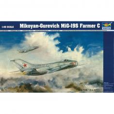 Maquette avion : Mikoyan-Gurevich MiG-19 S Farmer C 