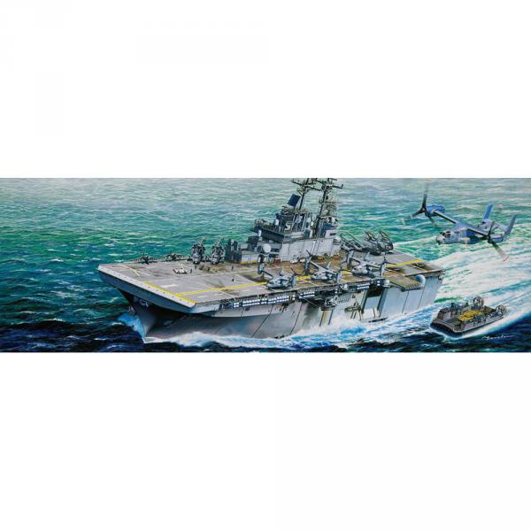 Maquette bateau : USS Wasp LHD-1 - Trumpeter-TR05611