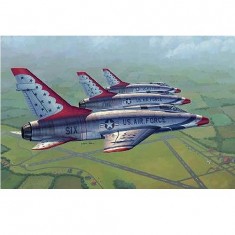 Maquette avion : North american F-100D : Sous livrée des Thunderbirds