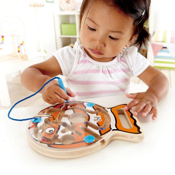 Move the fish forward - Hape-E1700
