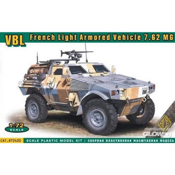 Maquette de Véhicule Militaire :VBL French Light Armored Vehicle 7.62MG  - ACE-72420