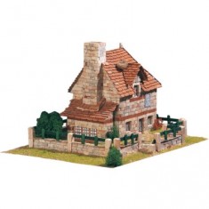 Ceramic model: Country house 1