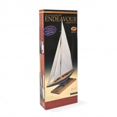 Wooden model ship: Endeavor J-Class