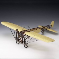 Flugzeugmodell aus Holz: Blériot