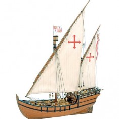 Wooden model boat: La Niña
