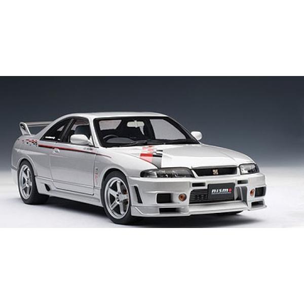 Nissan Skyline GT-R (R33) AutoArt 1/18 - T2M-A77326