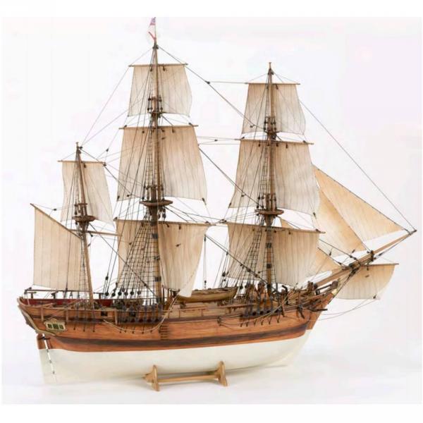 Wooden model ship: HMS Bounty - Billing-428333