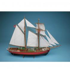 Wooden ship model: Lilla Dan
