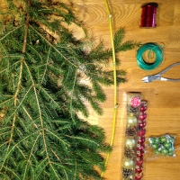 Décorez votre porte aux couleurs de Noël 