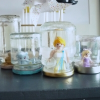 Une boule à neige Playmobil