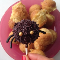 Préparation araignées au chocolat