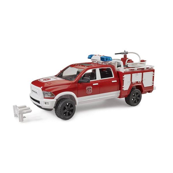 Firefighter intervention vehicle: RAM 2500 with sound and light module - Bruder-02544