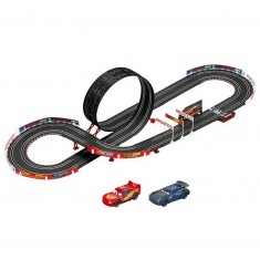 Circuit de voiture Carrera Finish First : Cars 3