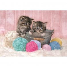 104 pieces puzzle: Kittens and balls
