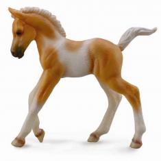 Horse Figurine: Pinto Walking Foal