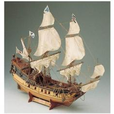 Wooden model ship: Berlin