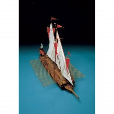 Maquette bateau en bois : La Réale de France