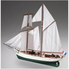 Maquette bateau en bois : La Belle Poule