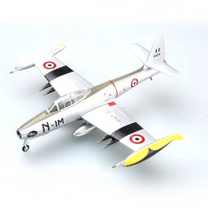 Maqueta: República F-84G-6: Fuerza Aérea Francesa (51-9894) 1952