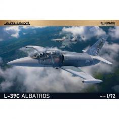 Maqueta de avión militar Profipack: L-39C Albatros