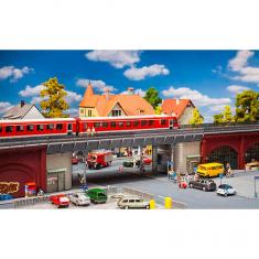 HO model railroad: RER urban bridge