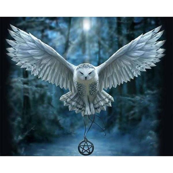 Paint by numbers Owl and Cross Necklace - without frame - FiguredArt-PN1079
