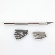 Scalpel en aluminium avec lame à pointe fine