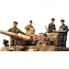 Figuras: tripulación del tanque alemán Normandía 1944