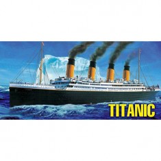 Ship model: RMS Titanic