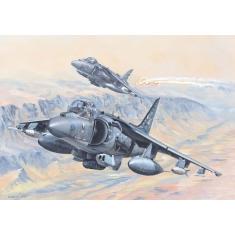 AV-8B Harrier II - 1:18e - Hobby Boss