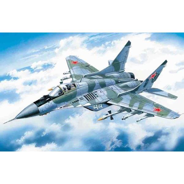 MiG-29 9-13 - 1:72e - ICM - 72141