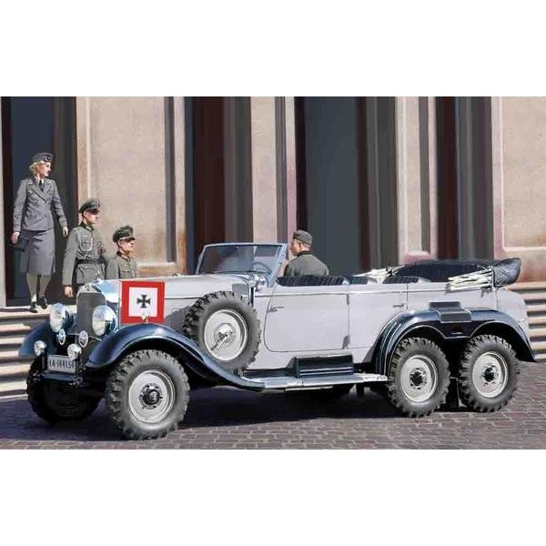 G4 (1939), German Car With Passengers - 1:35e - ICM - 35531